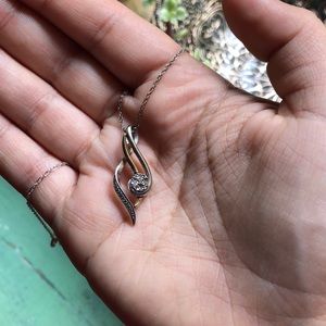 Accent diamond necklace, chain included. 925